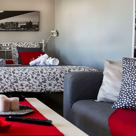 אתונה 'Romeo & Juliet' Cozy Apartment With Breathtaking View מראה חיצוני תמונה