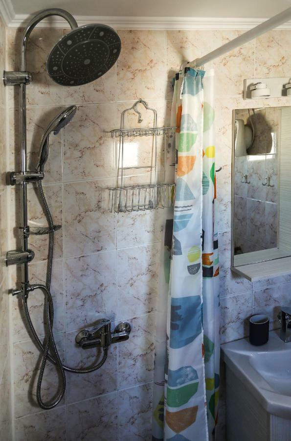 אתונה 'Romeo & Juliet' Cozy Apartment With Breathtaking View מראה חיצוני תמונה