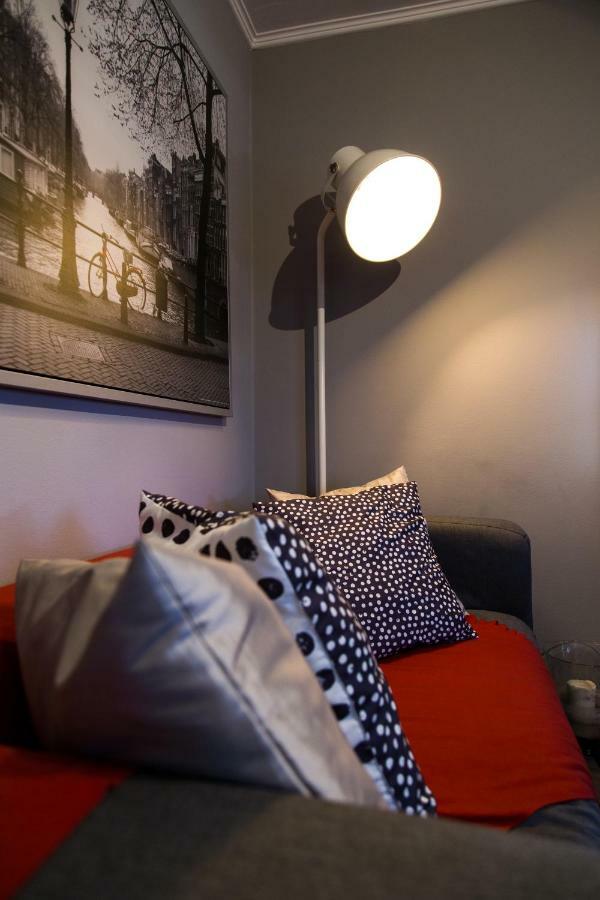 אתונה 'Romeo & Juliet' Cozy Apartment With Breathtaking View מראה חיצוני תמונה